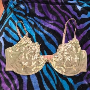Bare Luxury floral embroidered bra